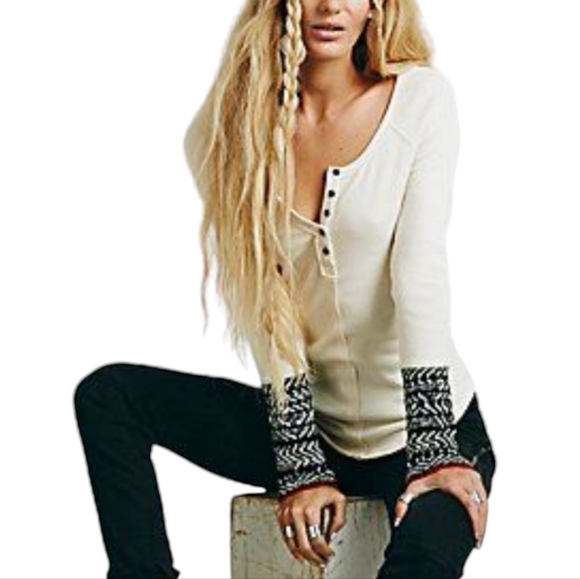 Free People Tops - FREE PEOPLE Alpine Cuff Henley Waffle Knit Cream Black Red M